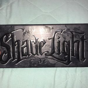 Kat Von D Shade Light Contour Palette